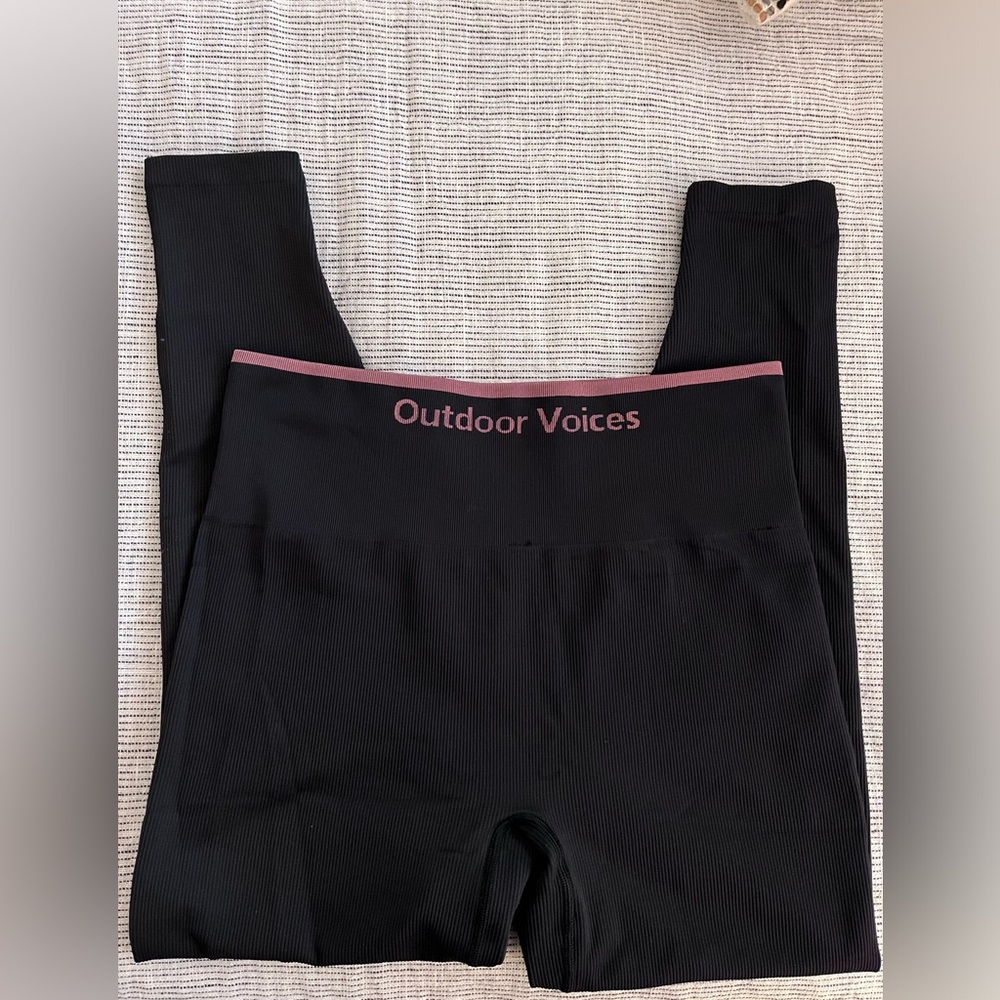 Outdoor Voices - Seamless Rib 7/8 Legging (L)